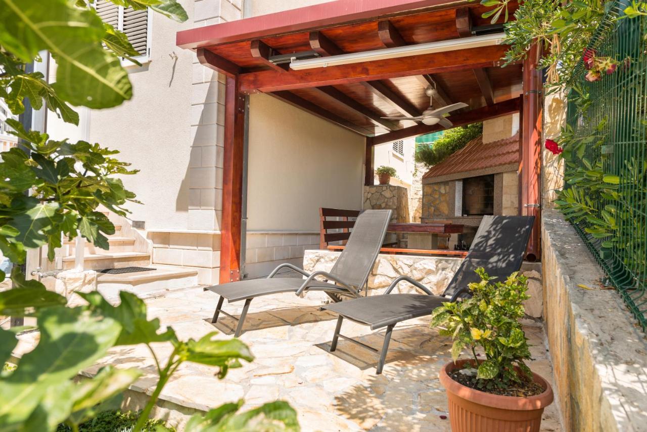 Villa Lille Trogir Exterior foto