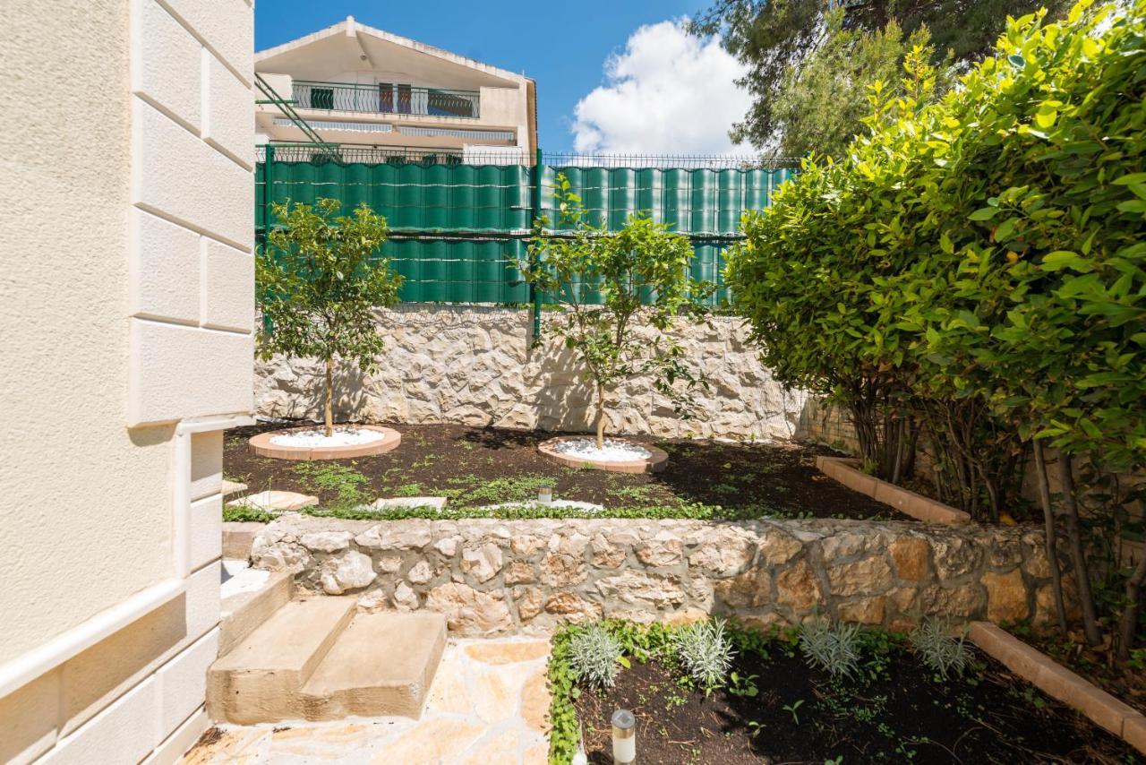 Villa Lille Trogir Exterior foto